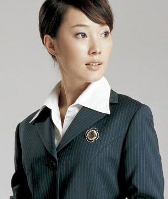 一?？劢?jīng)典正裝女西服