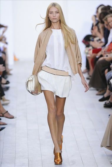 純白誘惑 Chloé 2012春夏女裝秀